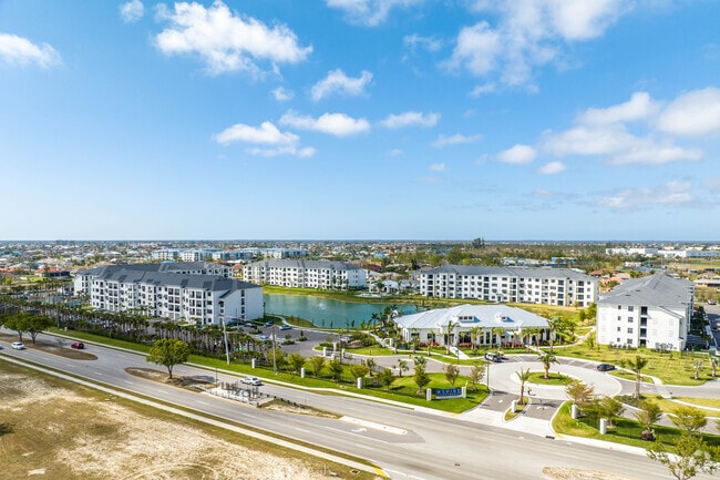 Building Photo - Aspire Cape Coral