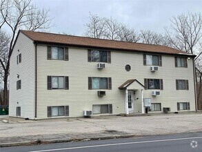 Building Photo - 985 Atwood Ave