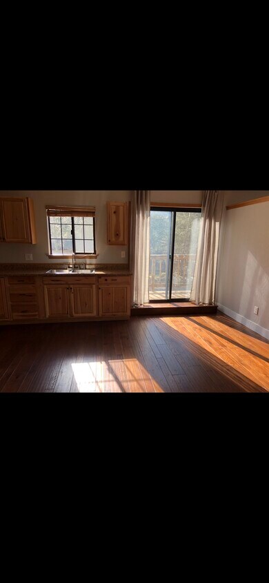 Foto del edificio - 3391 S Upper Truckee Rd