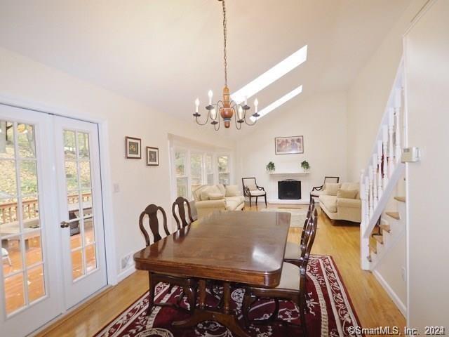 Foto del edificio - 40 Norvel Ln