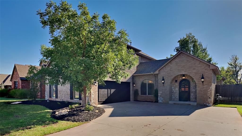 Foto principal - 15808 Creek Heights Dr