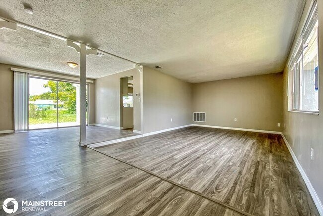 Building Photo - 3639 Rock Royal Dr, Holiday, FL 34691