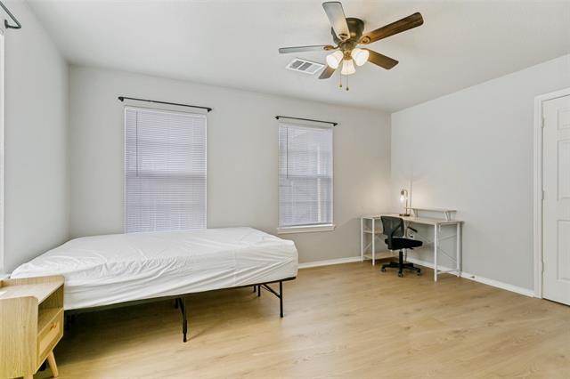 Foto del edificio - 107 S Crawford St