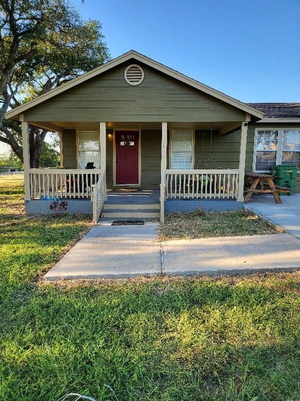 Foto del edificio - 9027 County Rd 748