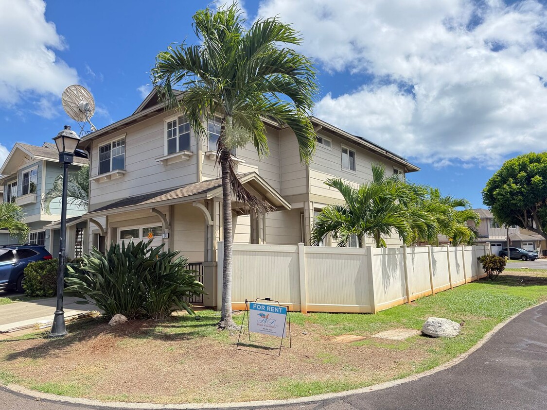 Primary Photo - Spacious 4BR Home in Ewa by Gentry – Elect...