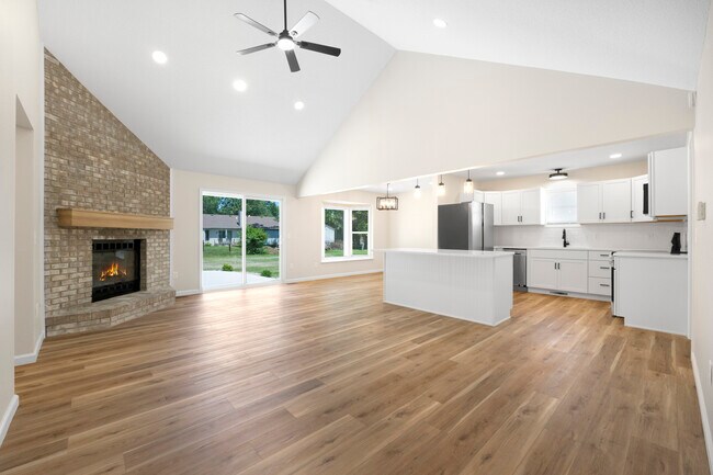 Foto del edificio - 7933 Basswood Pl