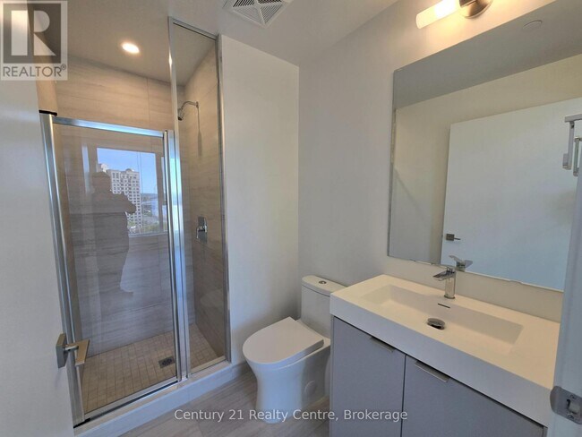 Photo du bâtiment - 474-1474 Caldari Rd