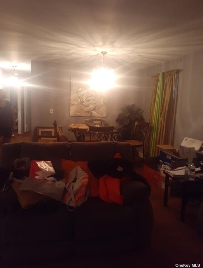 Foto del edificio - 145-47 109th Ave