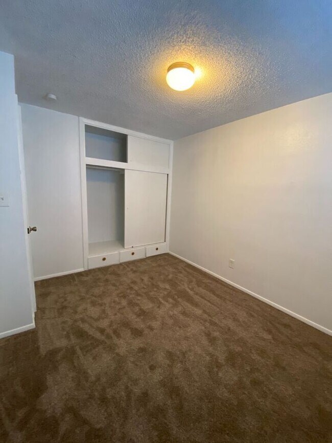 Building Photo - Great Condo in South Loveland