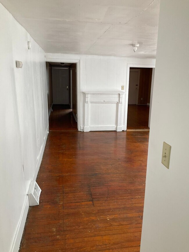 Foto del edificio - 102 N PENN St