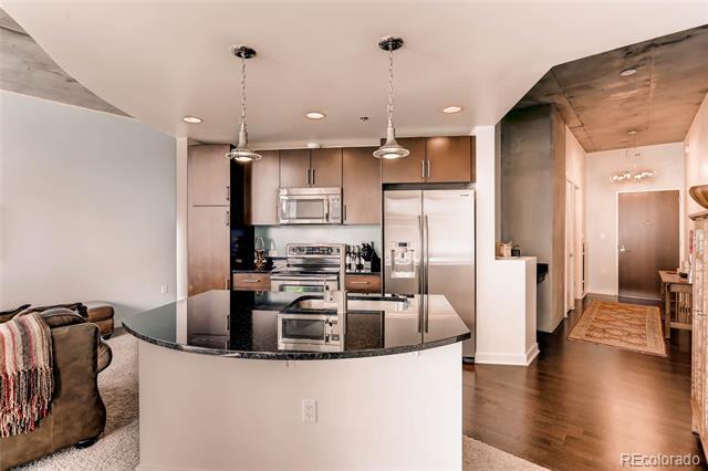 Building Photo - 891 14th St