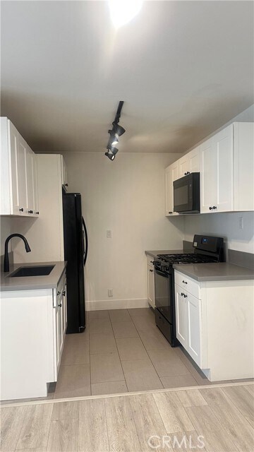 Foto del edificio - 14222 Calvert St