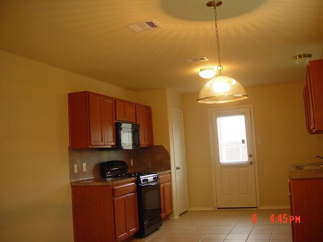 Building Photo - 14410 Hamilton Grove Ln