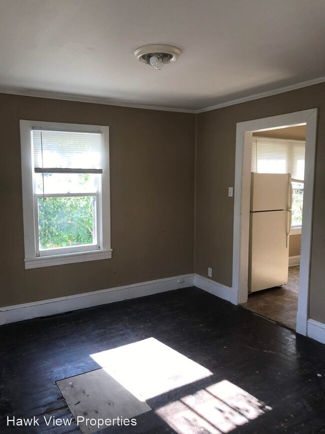 Building Photo - 3 br, 1 bath House - 524 Amos Street
