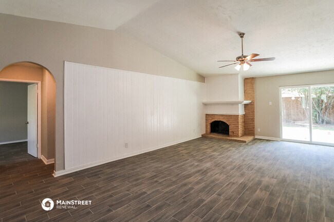 Building Photo - 1710 Marblehead Dr