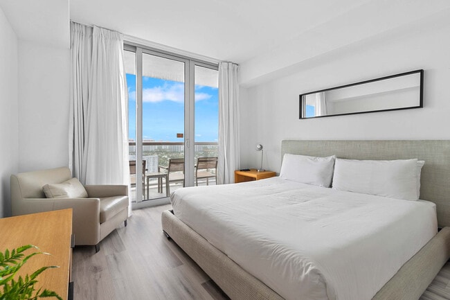 Foto del edificio - 2602 Hallandale Beach Blvd