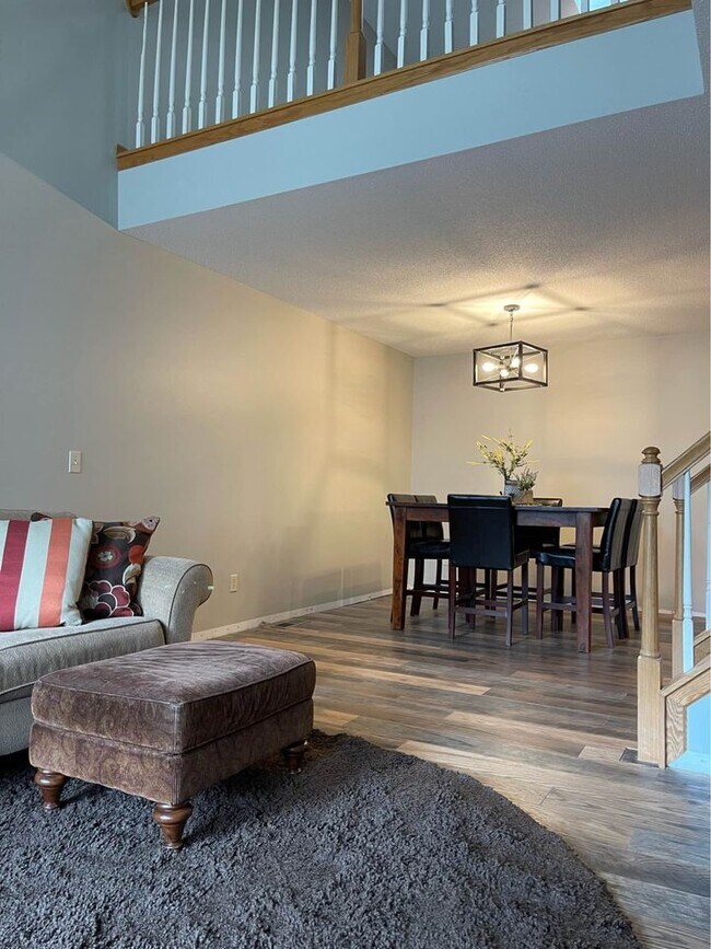 Foto del edificio - 2204 Salvia Ln