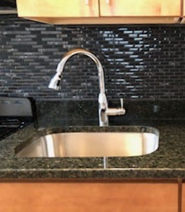 Building Photo - Art Deco Apartments on Lincoln Park