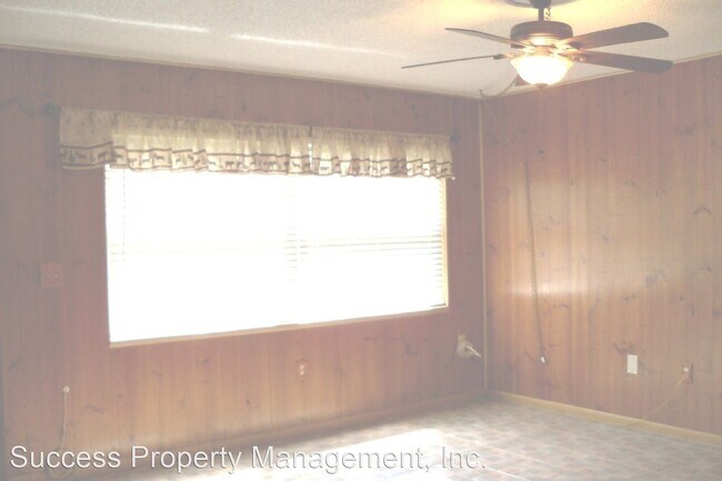 Foto del edificio - 3 br, 2 bath House - 18239 Kelly Road