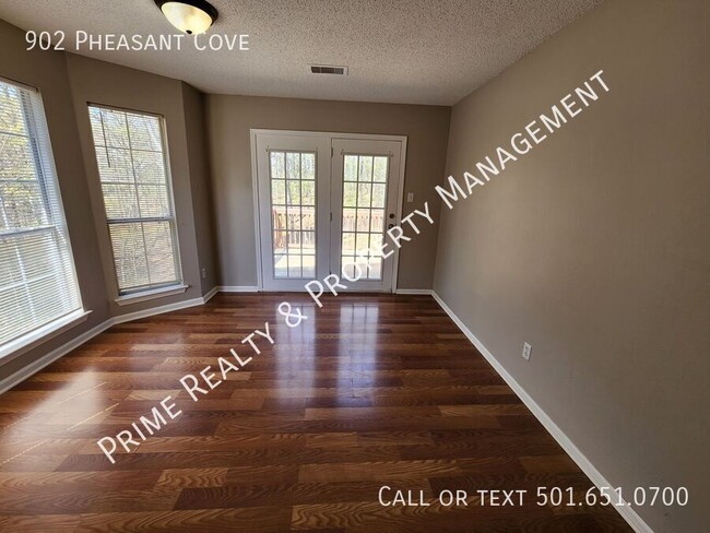 Building Photo - 902 Pheasant Cove