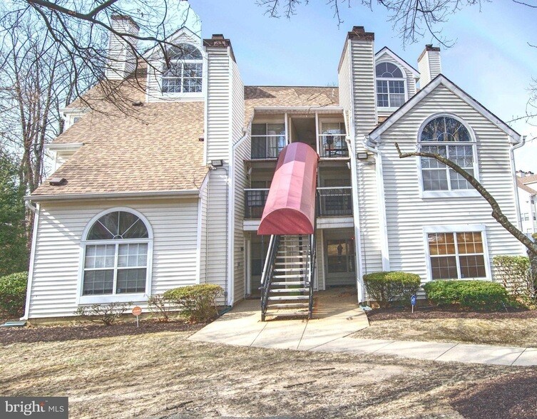 Photo - 1007 Fallcrest Court Unit 4-104