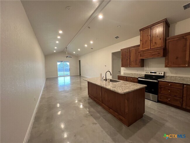 Foto del edificio - 274 Kerlick Ln