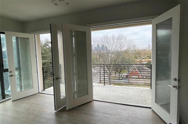 Foto del edificio - 2727 Houston Ave