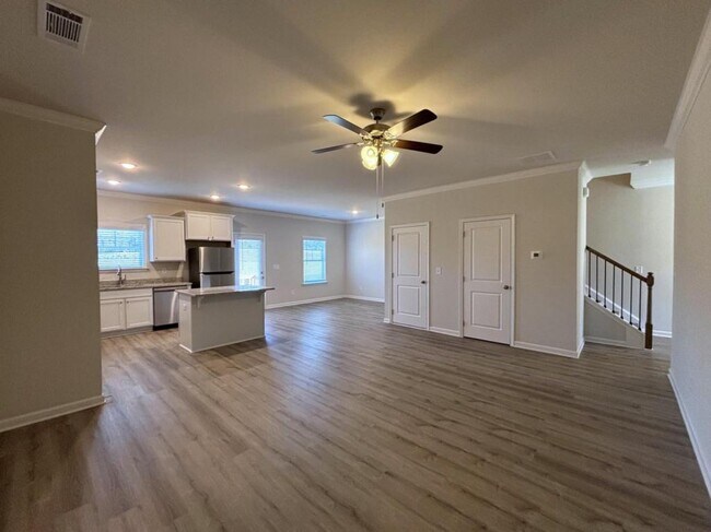 Foto del edificio - 244 Alston Ridge Dr