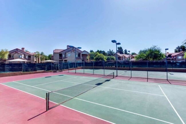 Foto del edificio - 7900 E Princess Dr