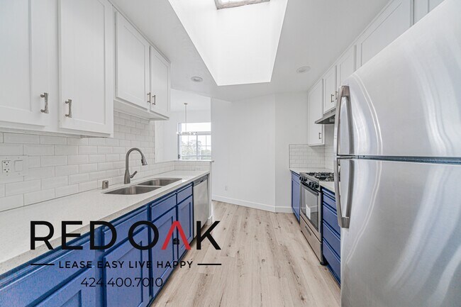 Foto del edificio - 4320 S Centinela Ave