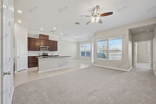 Building Photo - 1405 Raleigh Path