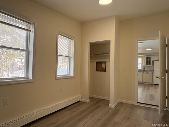 Foto del edificio - 116 Hawleys Corners Rd