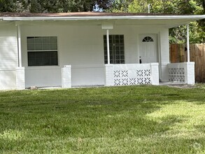 Building Photo - 3647 Calla Dr