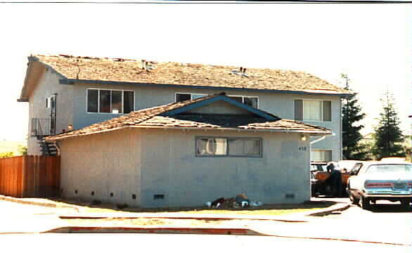 Building Photo - 458 Ranker Pl