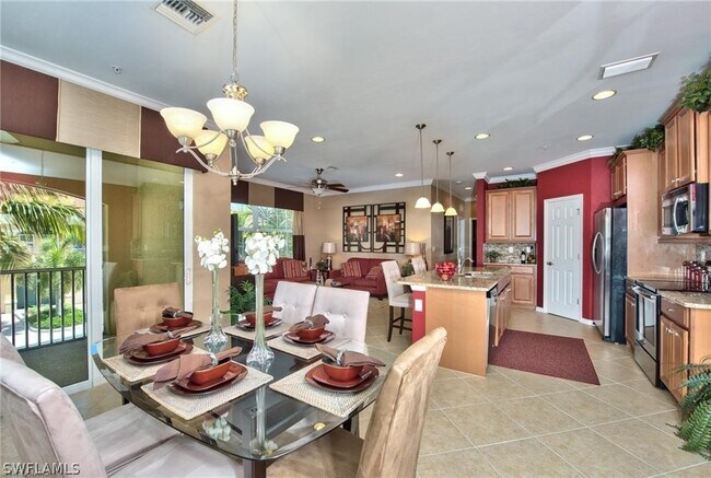 Foto del edificio - 8561 Violeta St