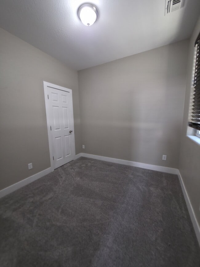 Foto del edificio - 2522 W Cripple Creek Dr