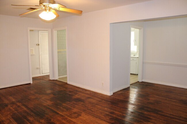 Foto del edificio - Cute 2bedrooms 1bathroom