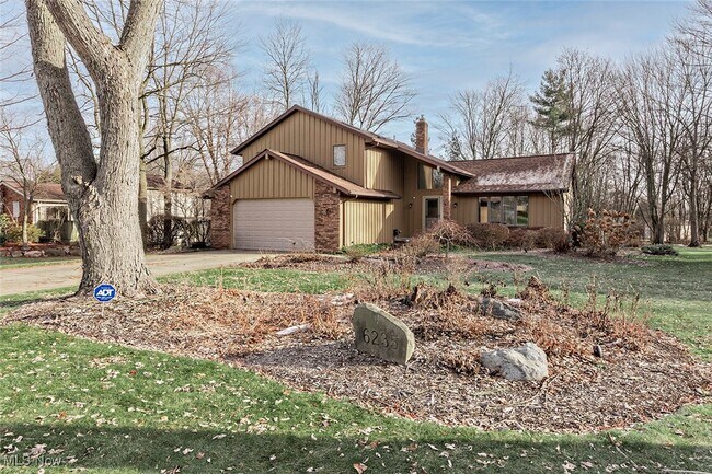 Foto del edificio - 6235 Sunnywood Dr