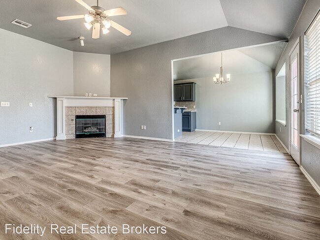 Building Photo - 3 br, 2 bath House - 17504 Gold Dr.