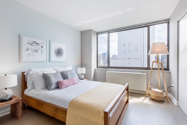 Foto del edificio - 500 W 56th St