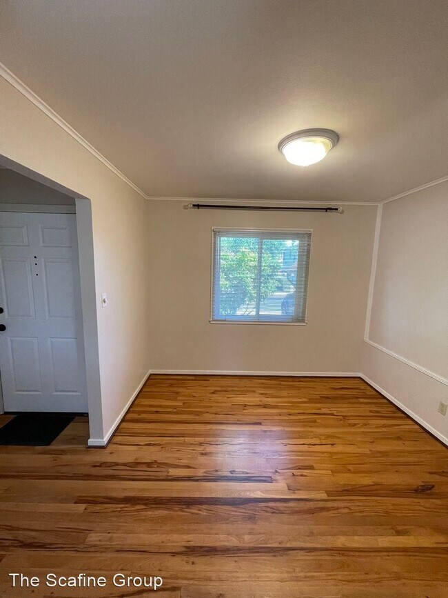 Foto del edificio - 3 br, 1 bath House - 710 Guildford Ave