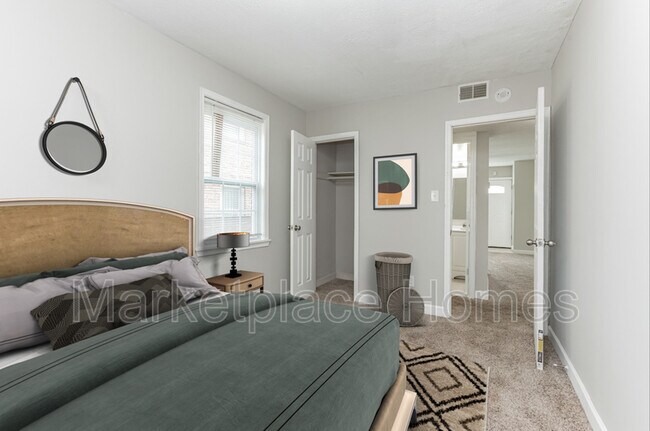Foto del edificio - 5041 BENNING Rd SE