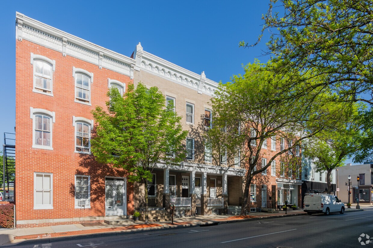 427429 N Market St, Frederick, MD 21701 Apartments in Frederick, MD