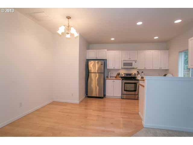 Foto del edificio - 5613 NE Canard Dr