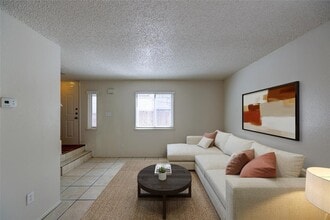 Building Photo - 3458 Willowrun Dr