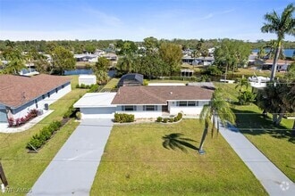 Building Photo - 13880 Lazy Ln