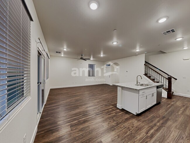 Building Photo - 83 Hot Ponds Ln