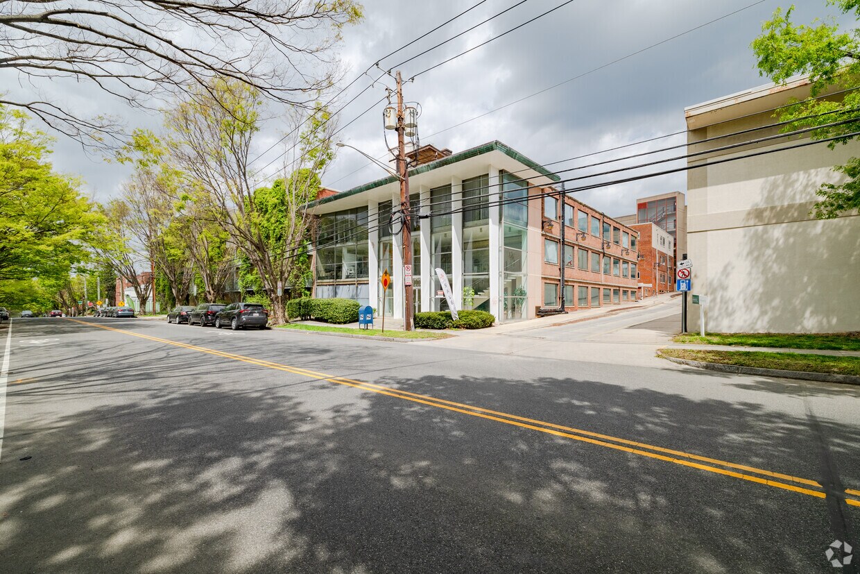 Foto principal - Eastern Village Cohousing