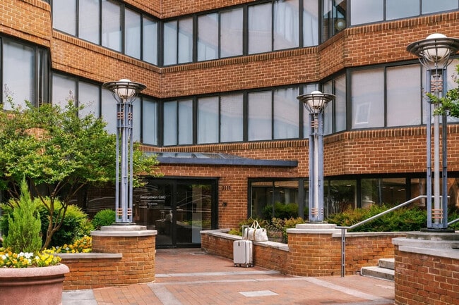 Building Photo - 1111 30th St NW