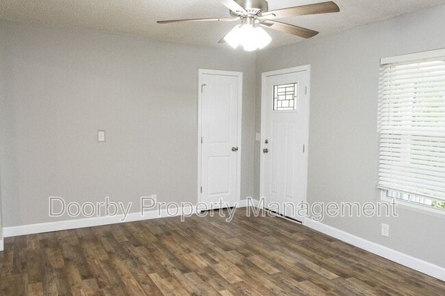 Building Photo - 3629 Thrushwood Dr